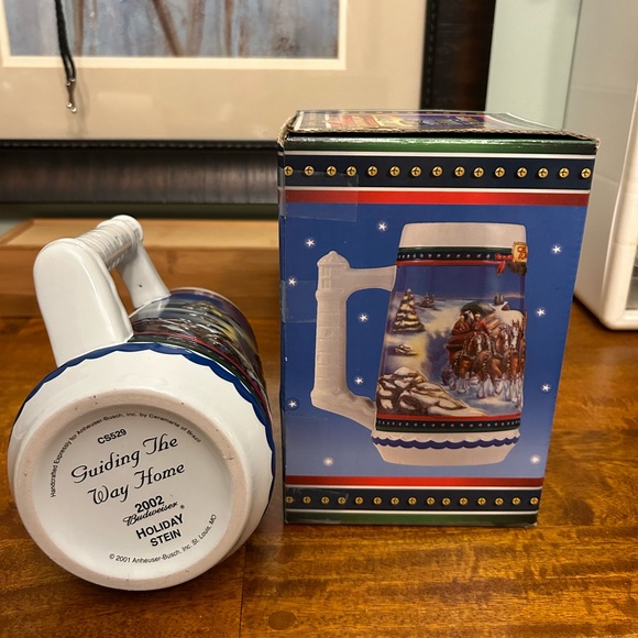 2002 Budweiser Guiding the Way Home Holiday Stein - Picture 9 of 10